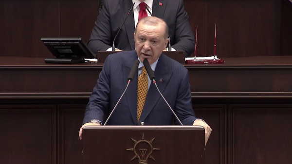 Erdoğan grup kürsüsünde: Okuldaki saldırı için konuştu