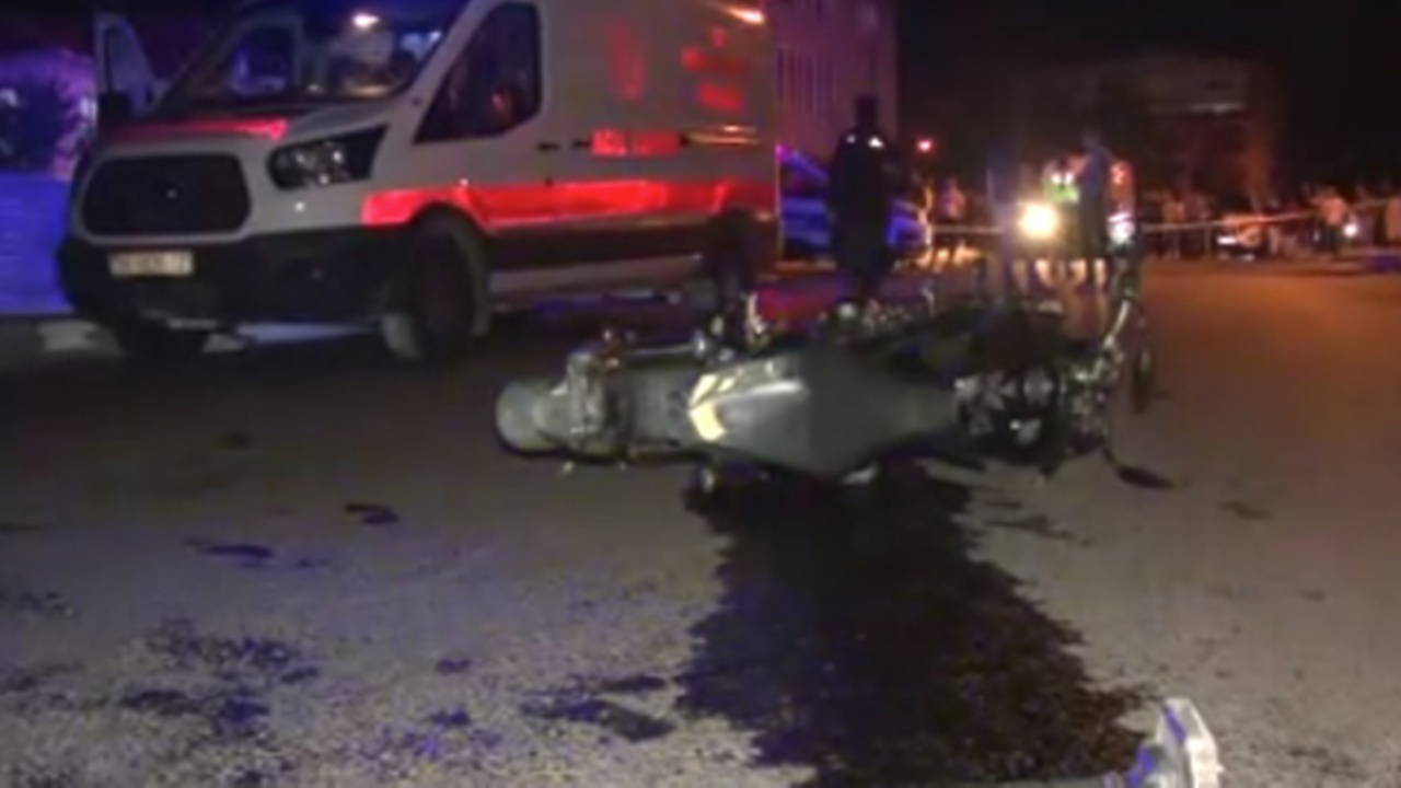 Feci motosiklet kazası: 2 ölü