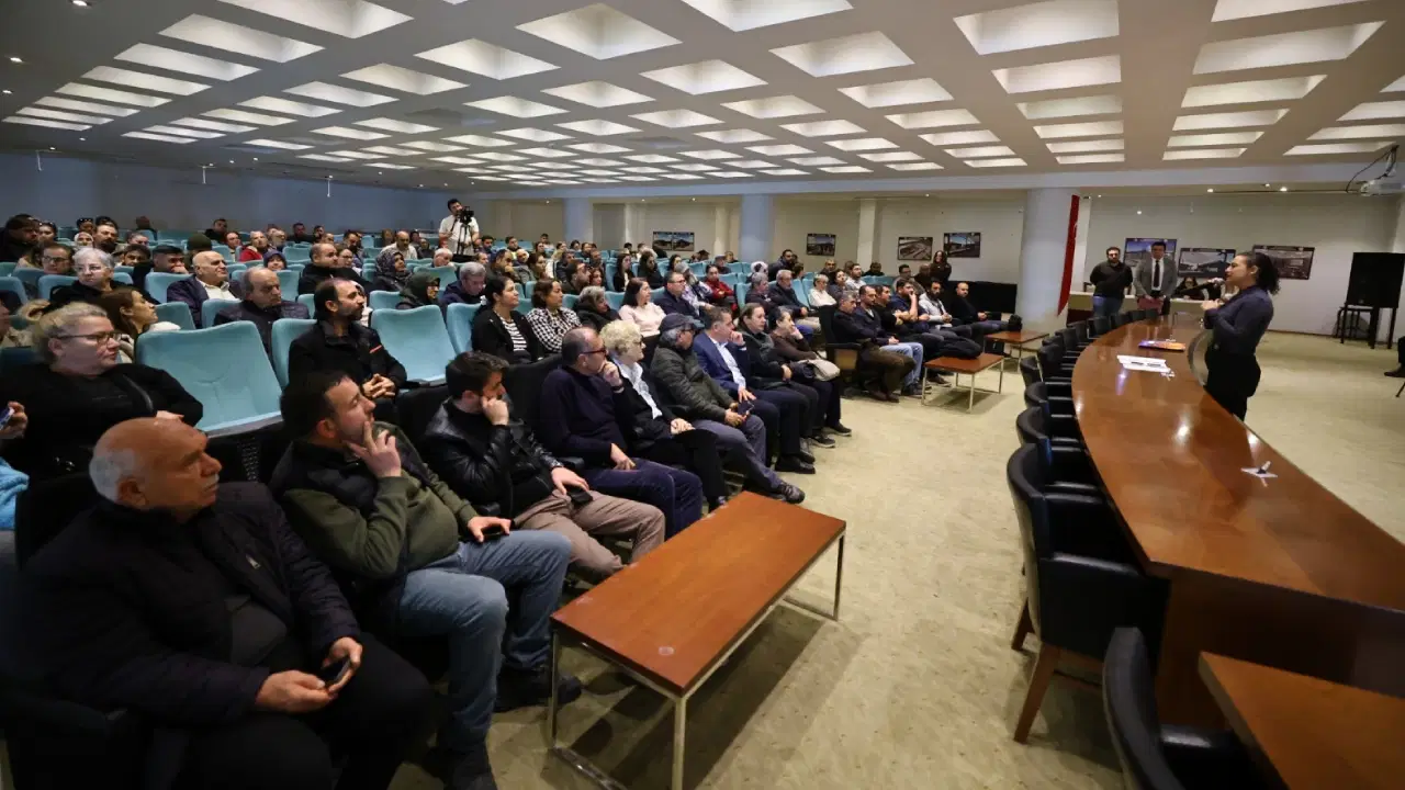 Selçuk’ta bir ilk: TOKİ mağdurlarıyla önemli buluşma