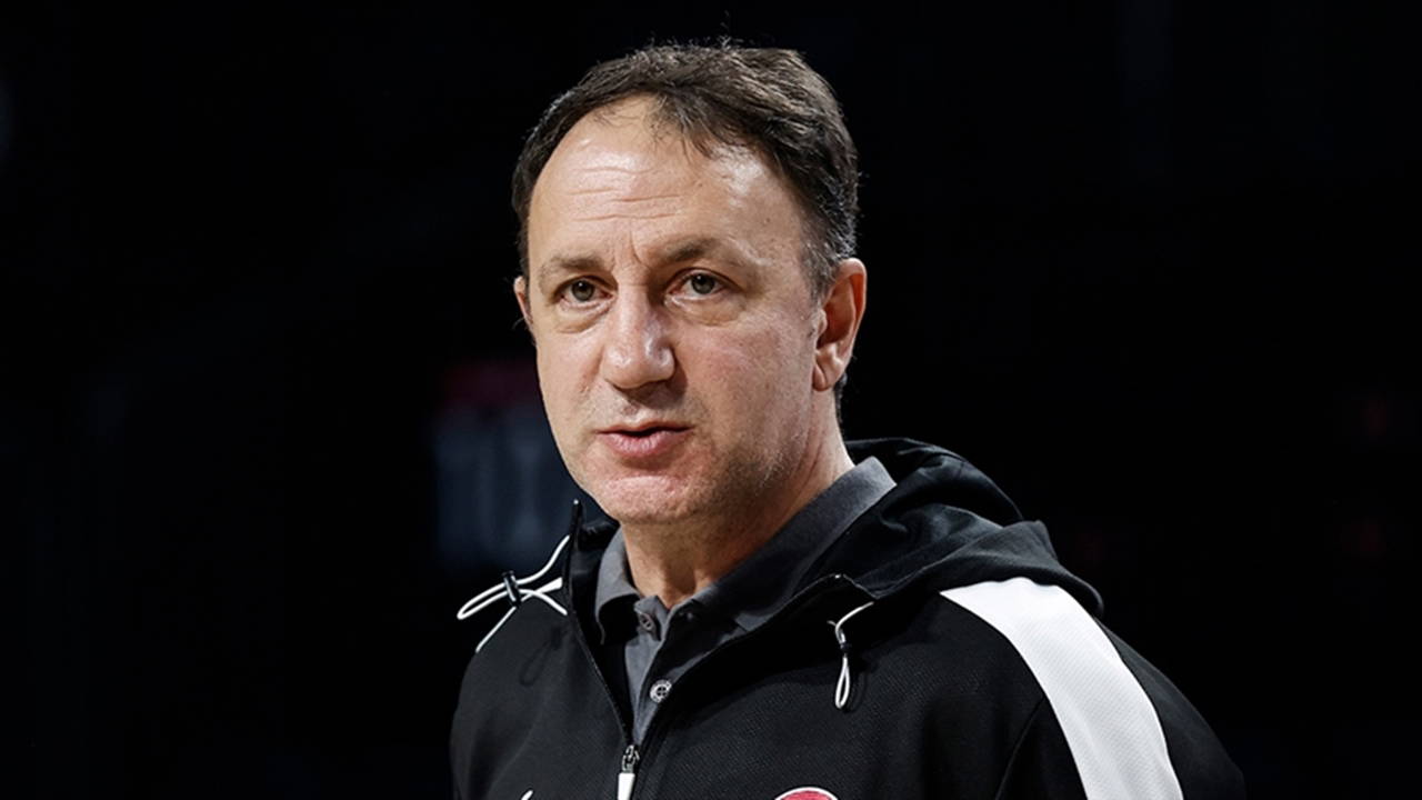 Petkimspor'da Özhan Çıvgın ayrıldı, Orhun Ene göreve geldi