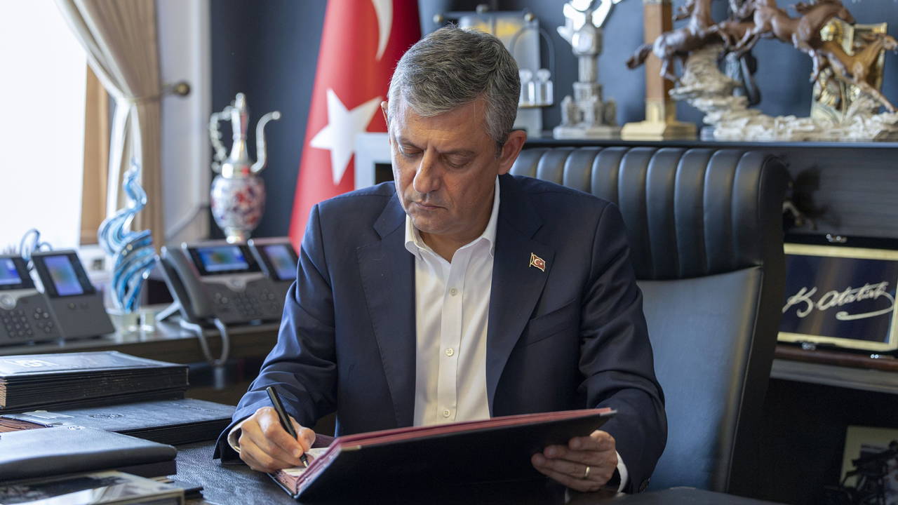 YENİ Parti'nin kuruluşuyla TBMM'de sandalye dağılımı değişiyor: Ana muhalefet YENİ Parti olacak