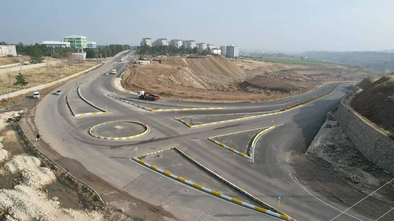 Adıyaman’da 262 Sokak ve 21 Caddede altyapı ve asfalt çalışmaları tamamlandı