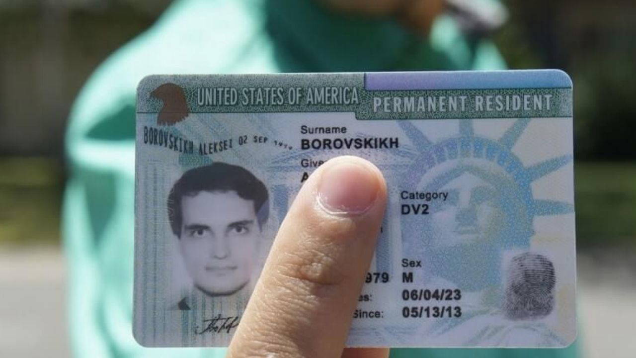 Green Card başvurusu ne zaman? 2025-2026 DV Lottery Green Card başvurusu nasıl yapılır, şartları neler?