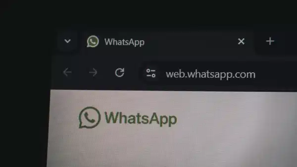 WhatsApp'a yeni kaybolan mesaj süreleri yolda