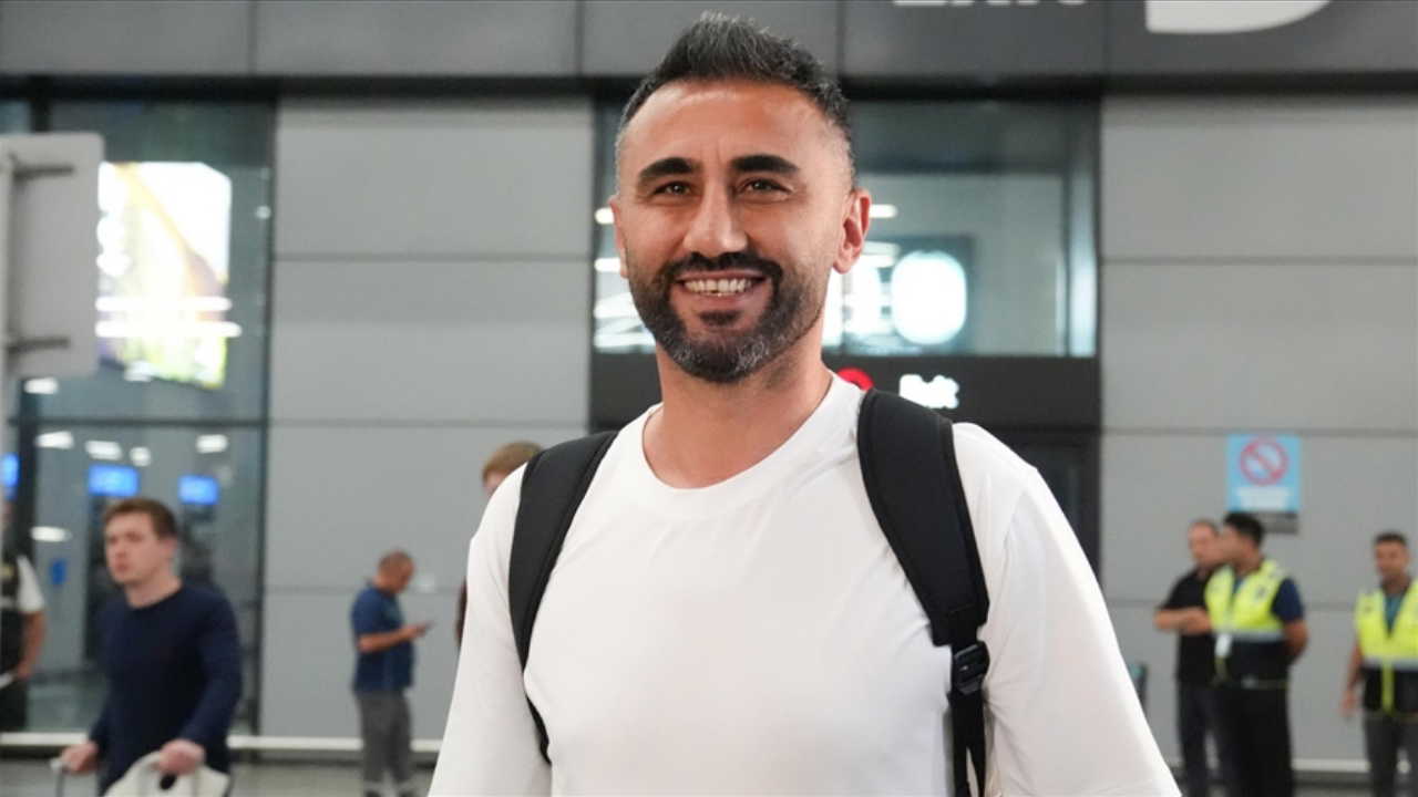 Eyüpspor'da imza atıldı: Selçuk Şahin'den ilk açıklama!
