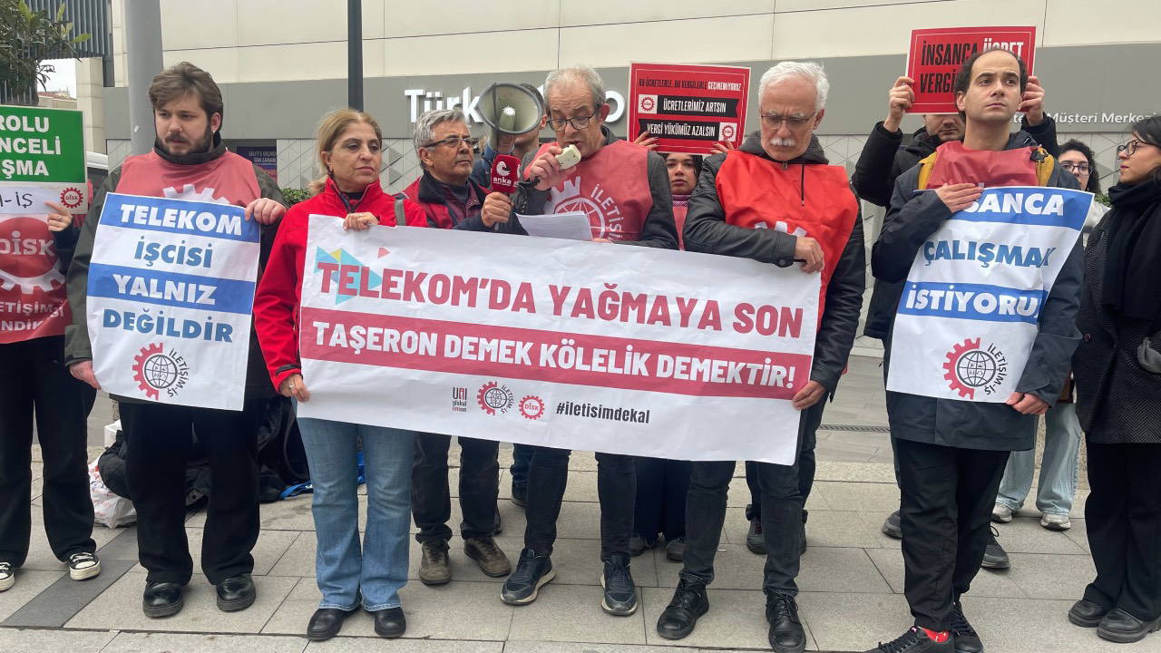 İletişim-İş'ten Türk Telekom önünde eylem: ‘Taşeronlaştırma operasyonunun ilk ve en sinsi adımı atılıyor’