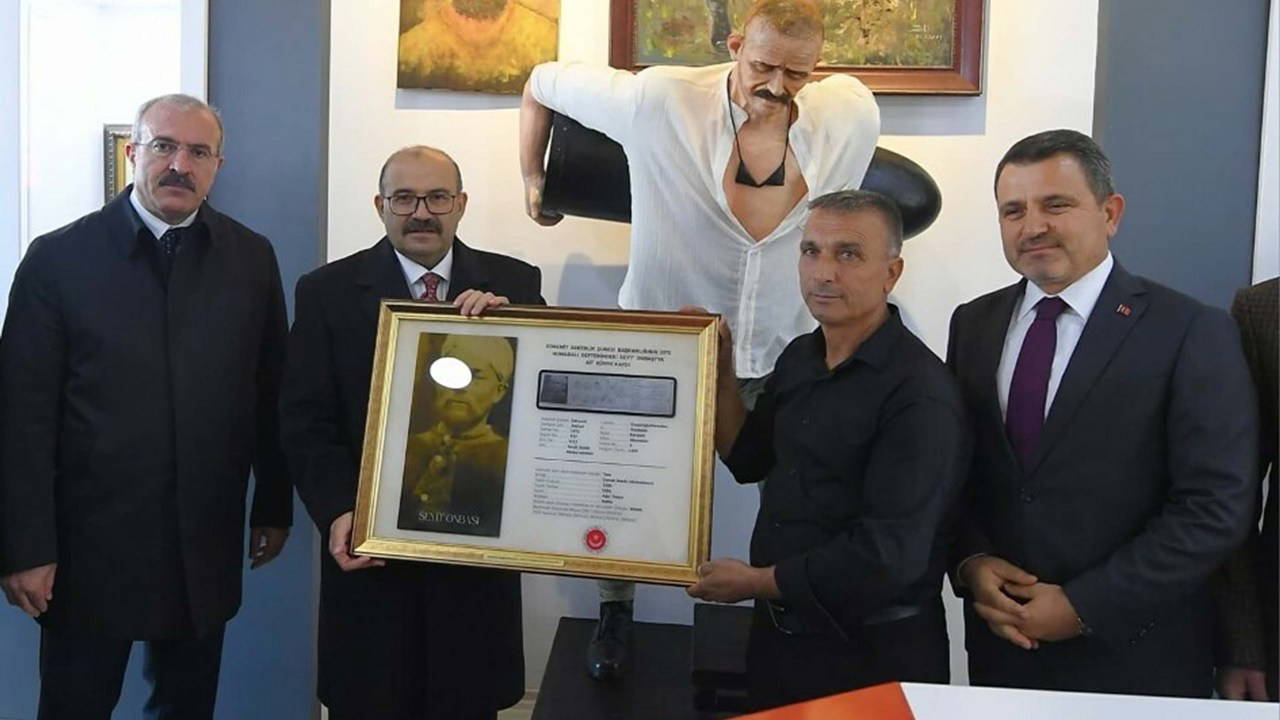 Seyit Onbaşı'nın asırlık fotoğrafı ortaya çıktı