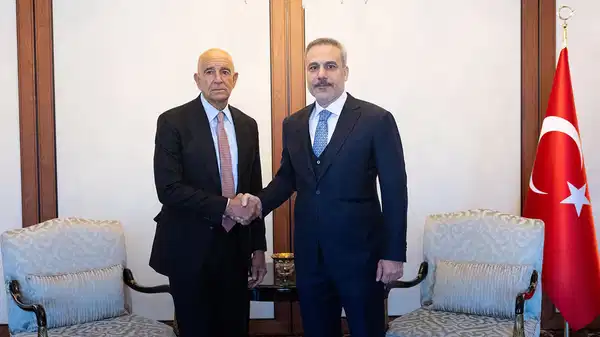 Bakan Fidan, ABD temsilcisi Barrack ile görüştü