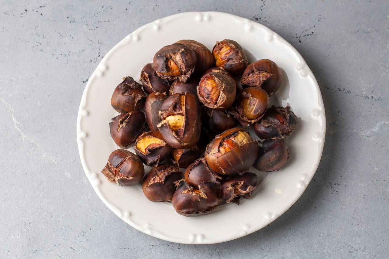 Sonbahara çok yakışan enfes atıştırmalık: Fırında kestane kebabı tarifi