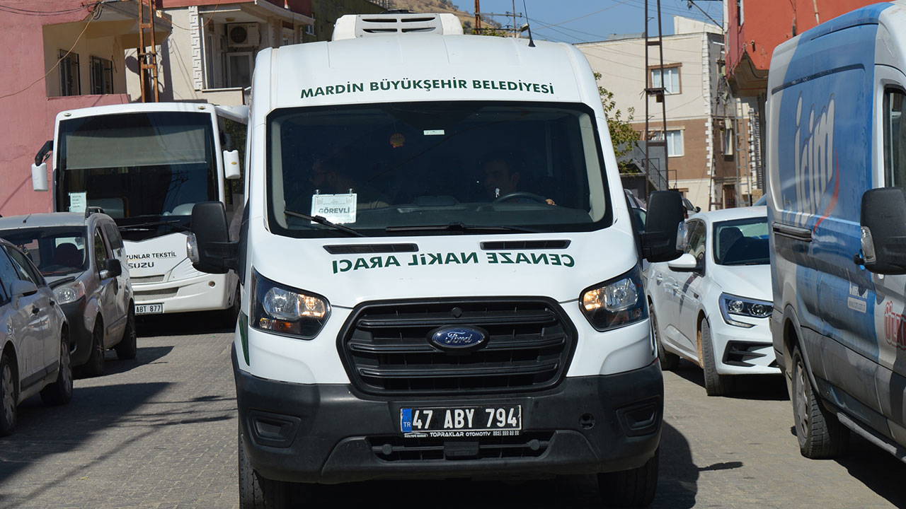 Park halindeki aracında başından vurulmuş cesedi bulundu!