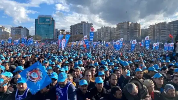 Türk Metal masadan kalktı