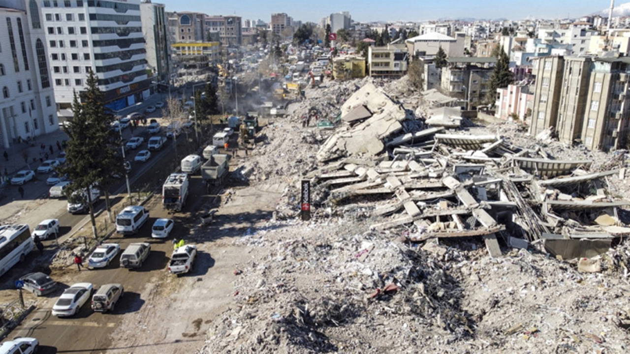 Mahkeme kararını verdi: Gaziantep'te 6 Şubat depreminde ailesini kaybeden kişiye 440 bin lira manevi tazminat ödenecek