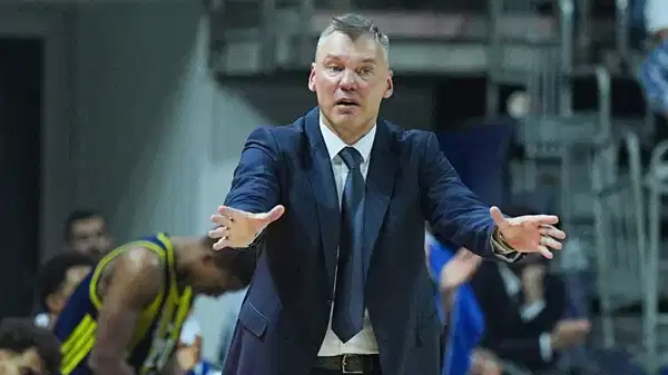 Jasikevicius Fenerbahçe taraftarlarına seslendi! 'İyi olduğumuz zaman mafya olmuyorlar'