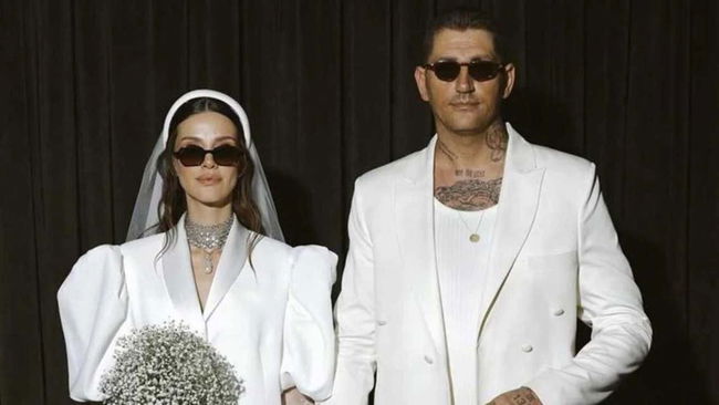 Tek celsede boşandı: İrem Helvacıoğlu'ndan manidar gönderme