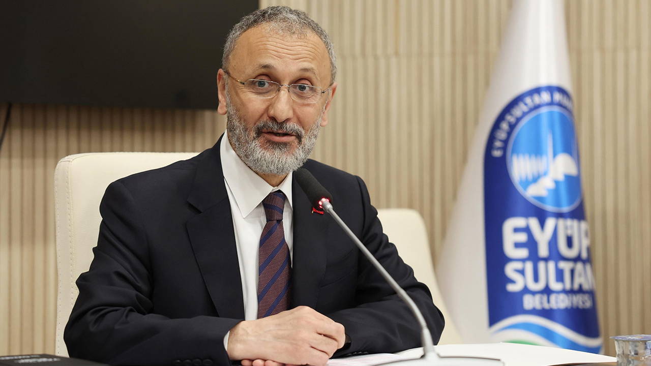 Eyüpsultan Belediyesi CHP'de kalıyor: Belediye Başkanı Mithat Bülent Özmen'den açıklama geldi