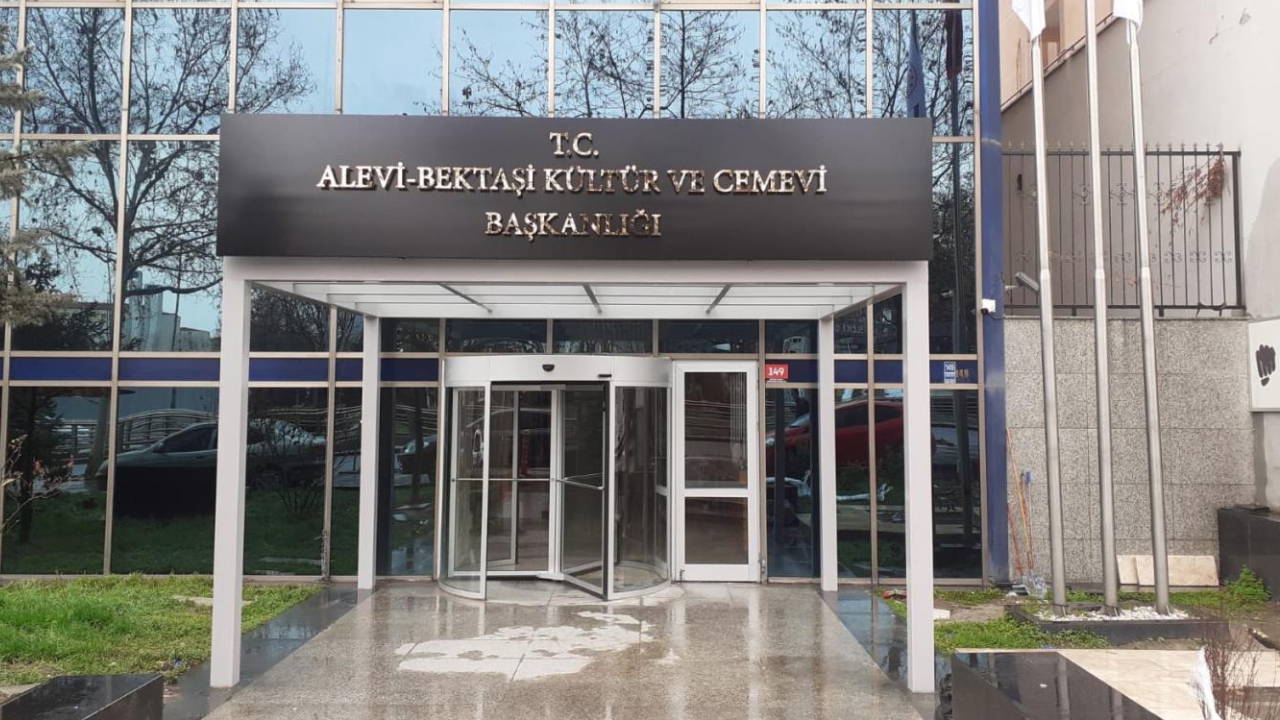Çorum'da Alevi dedelerinden örnek çıkış: 'Cemevine ihtiyaç yok, huzurevi ve kreş yapın'