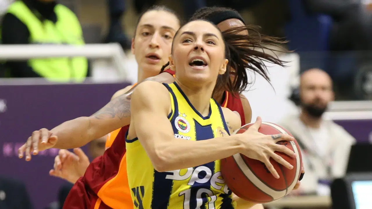 Türkiye Kupası'nda şampiyon Fenerbahçe Opet: 15. kez mutlu sona ulaştı!