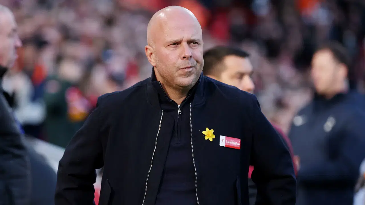 Arne Slot'tan puan kaybı sonrası Galatasaray mesajı: 'Şimdi yapmamız gereken...'
