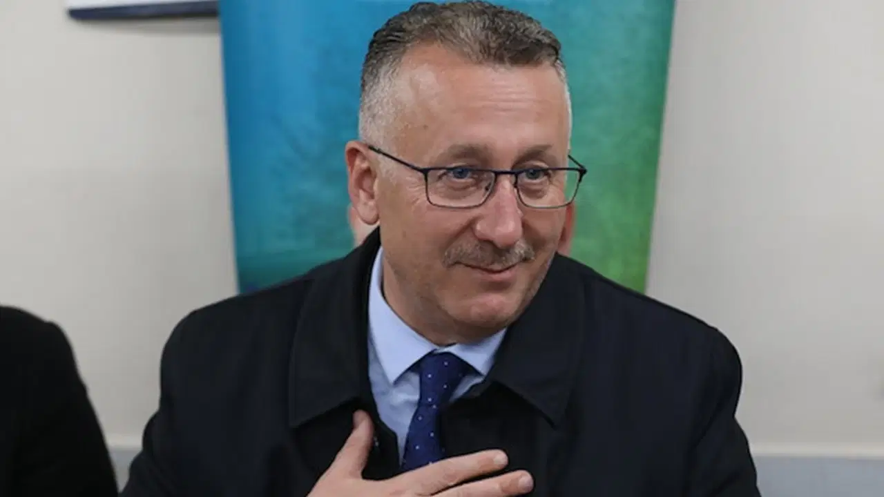 CHP'li isim belgeleri paylaştı... 'AKP'li Adapazarı Belediyesi'nde 7 milyonluk ikram harcaması' iddiası