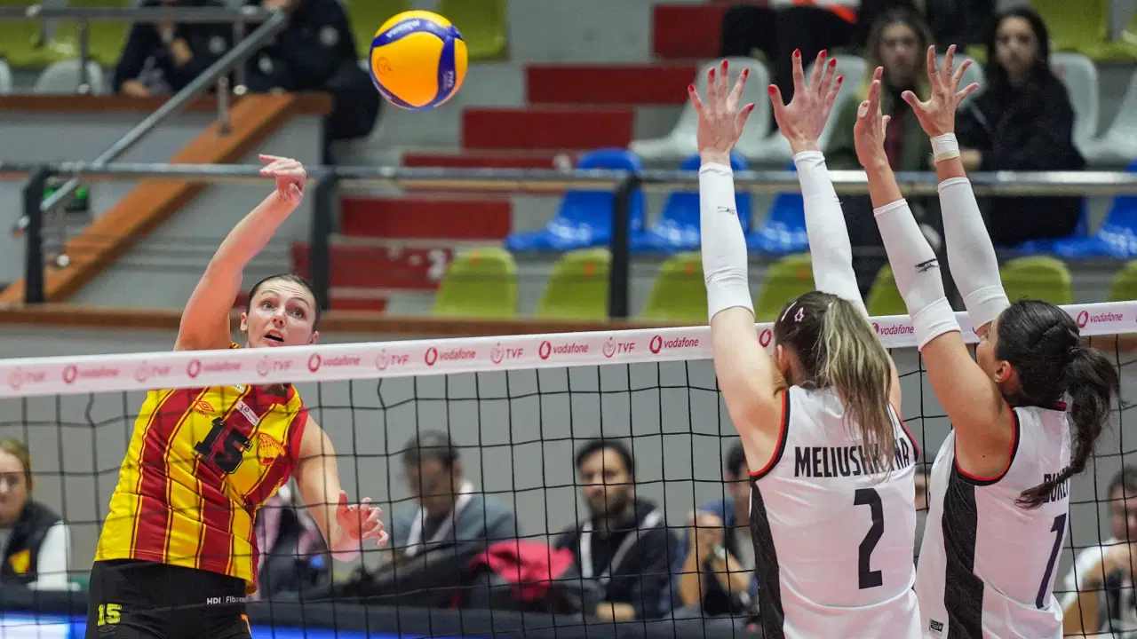 Göztepe olaylı maçta Beşiktaş'ı devirdi!