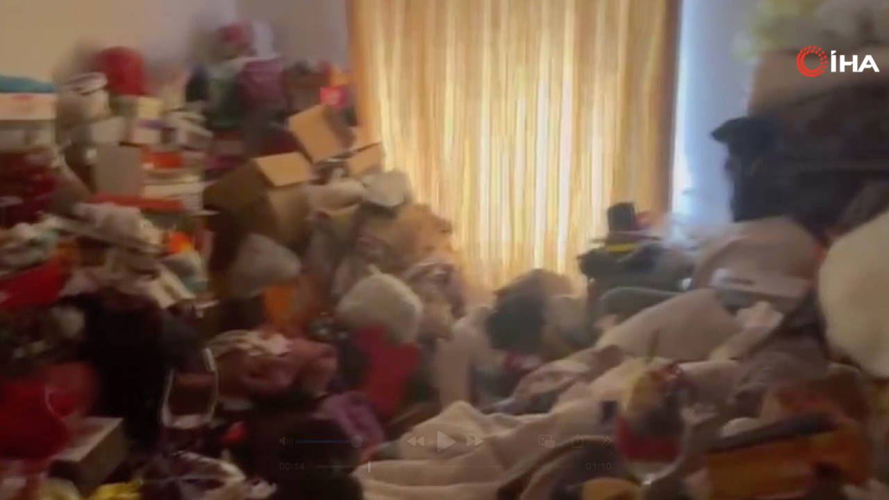 Avcılar'da bir ailenin kullandığı 4 çöp ev boşaltıldı