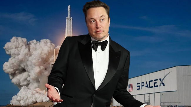 Elon Musk dünyanın ilk trilyoneri...