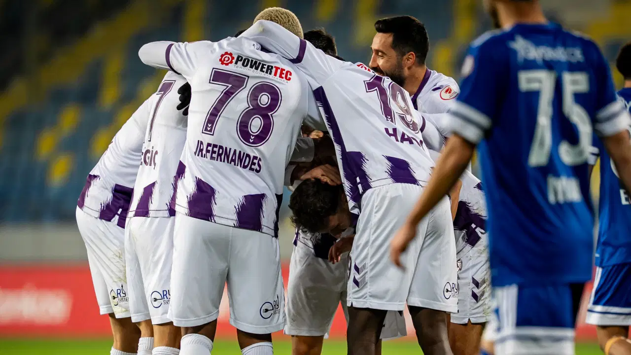 10 kişi kalan Ankara Keçiörengücü kupaya 3 puanla başladı!