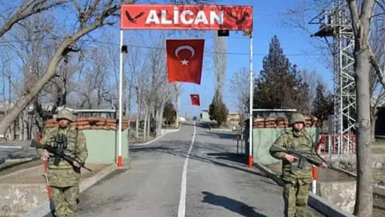 Türkiye-Ermenistan sınırı 6 ay içinde açılabilir