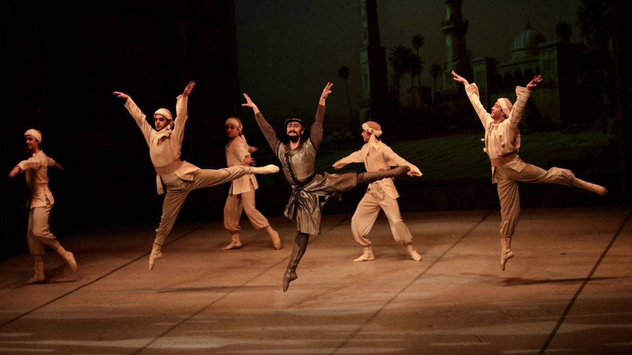 Samsun Devlet Opera ve Balesi 'Piri Reis' balesini sahneledi