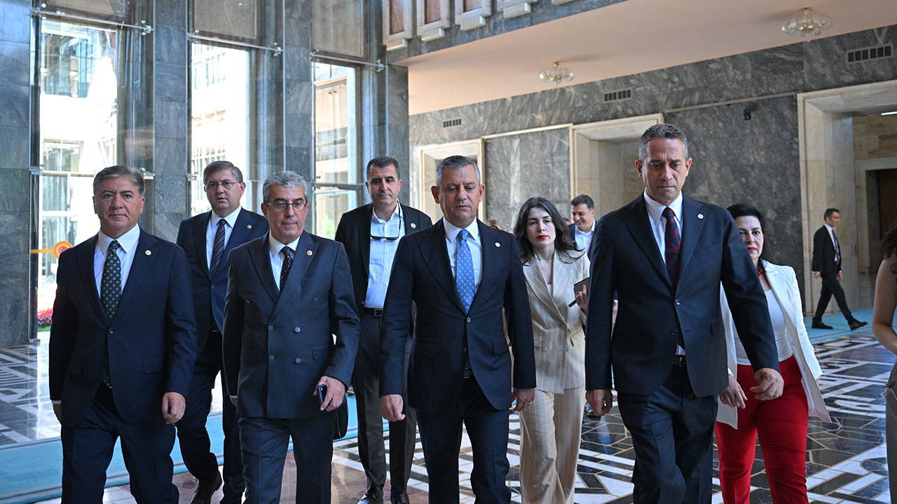 CHP'den Meclis hamlesi: YENİ Parti'nin kullandığı oda ve koridorları istediler