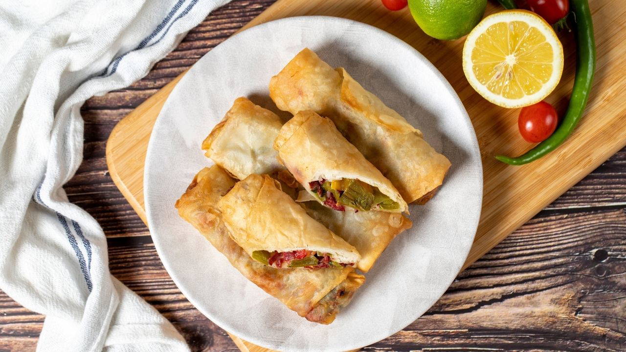 Çıtır çıtır lezzet: Evde paçanga böreği tarifi