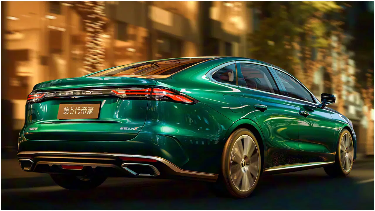 Japon devlerine 'mat' hamlesi: Çinli Geely’den 100 kilometrede 2.22 litre yakan rekor hibrit teknolojisi!