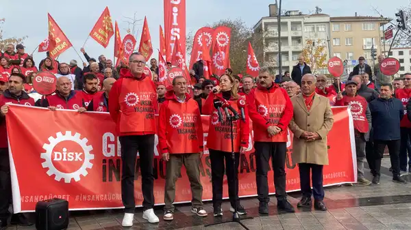'Bu gelen işçinin ayak sesleri!'