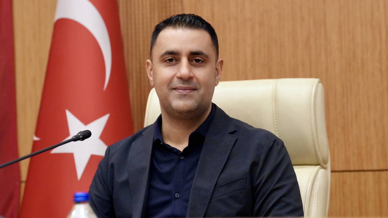 Çukurova Belediye Başkanı Emrah Kozay tutuklandı