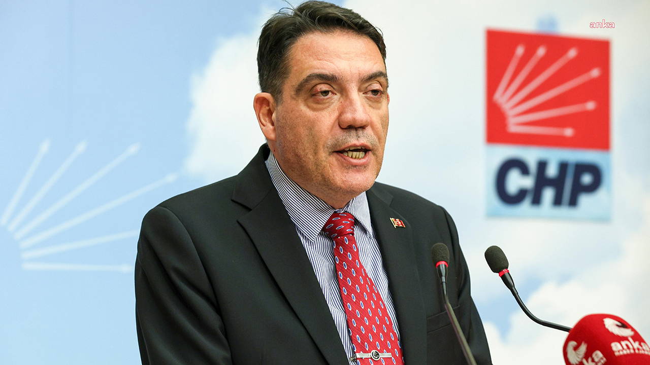 Yankı Bağcıoğlu, İskenderun'u işaret etti: 'Soru işaretleri sürüyor...'