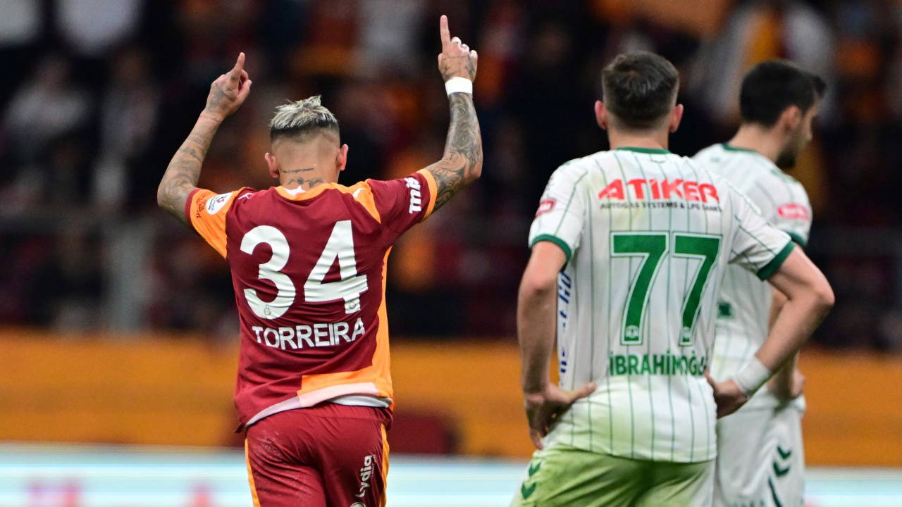 Galatasaraylı Lucas Torreira attığı gole neden sevinmediğini açıkladı!