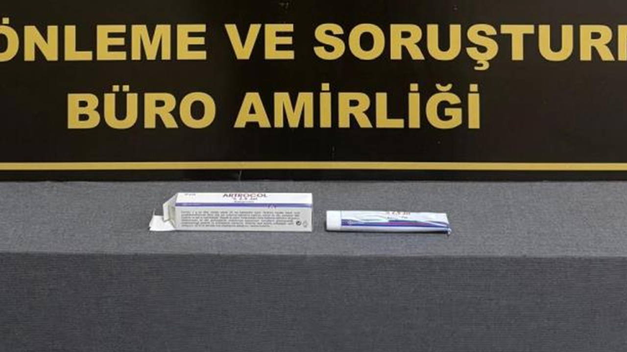 Yaşlıları romatizma kremiyle dolandırdı