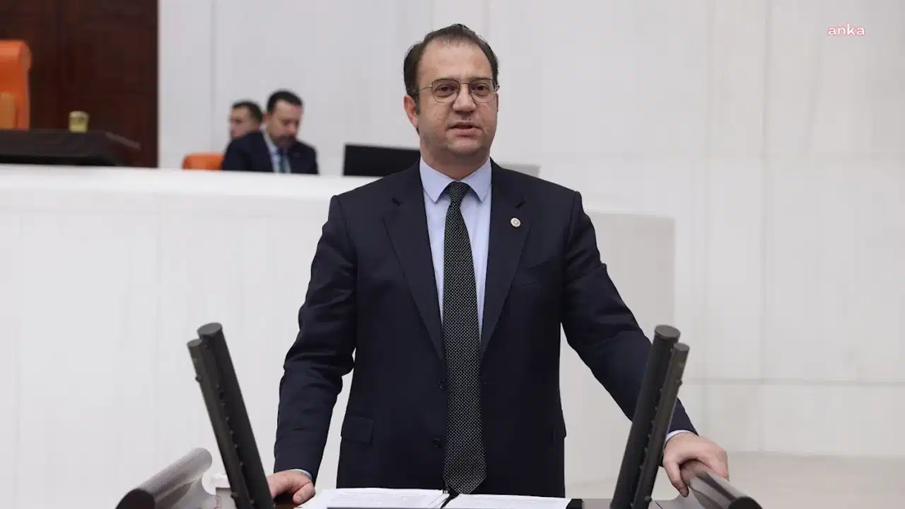 CHP'li İnan Akgün Alp'in acı günü