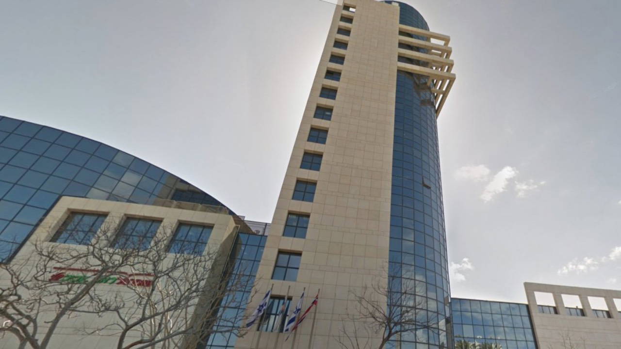 Tel Aviv'de büyükelçiye saldırı girişimi!