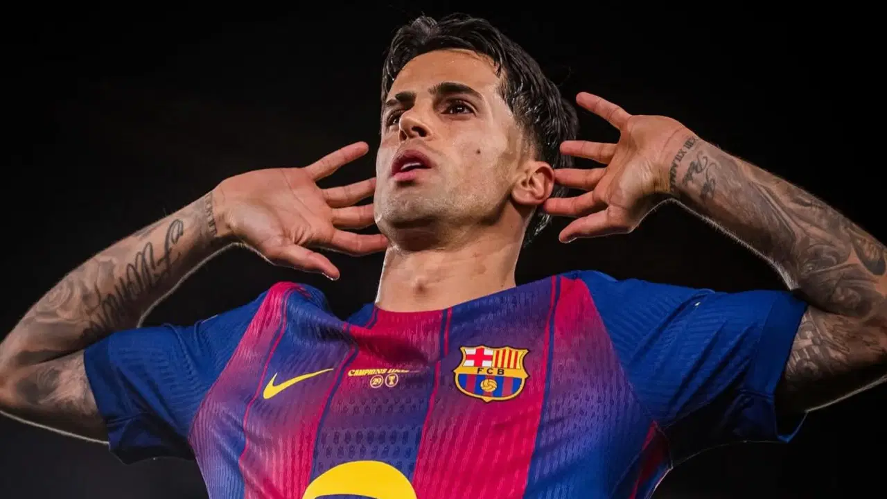 Barcelona, Joao Cancelo'yu bonservisiyle renklerine bağladı!