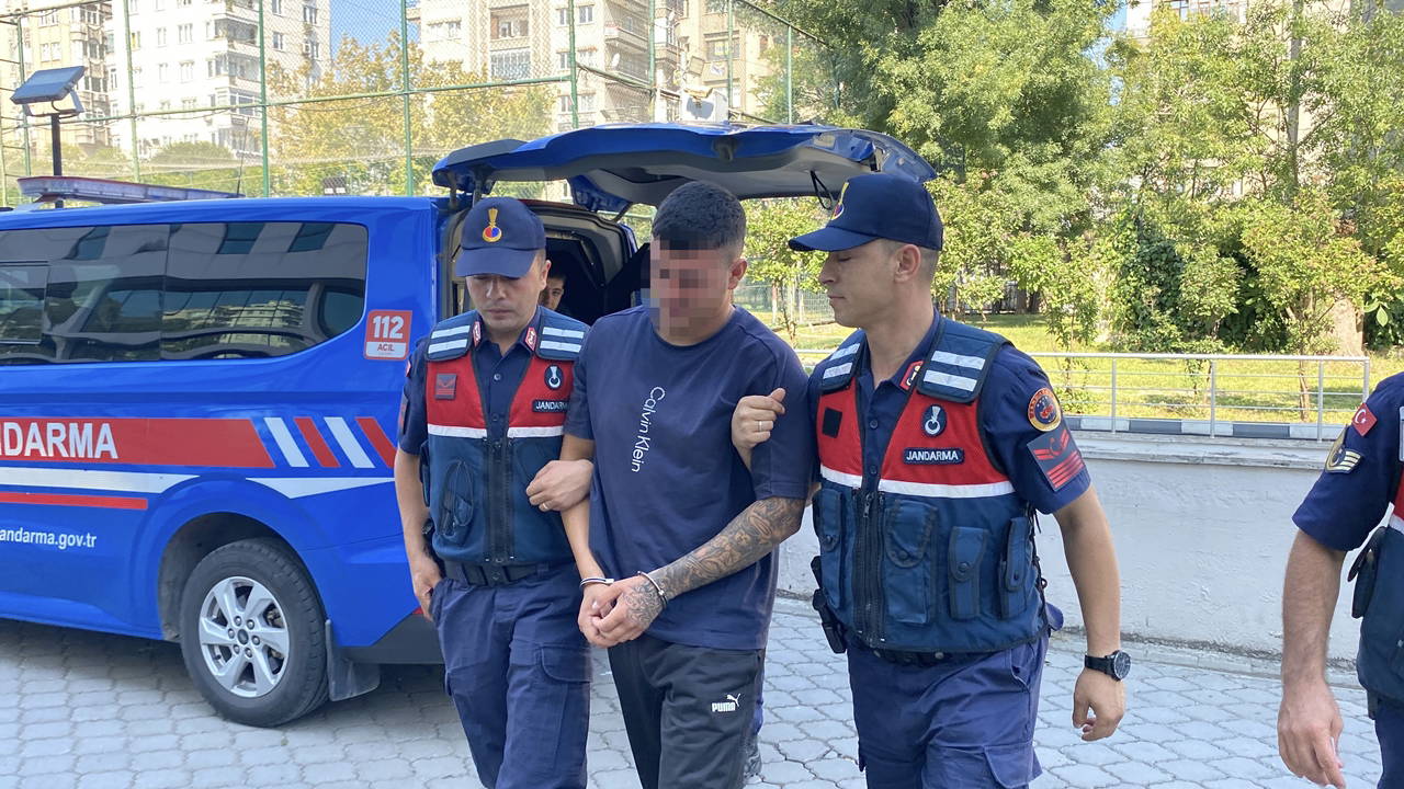 Evinden zorla alıp götürdükleri boş arazide darbettiler: 2 gözaltı