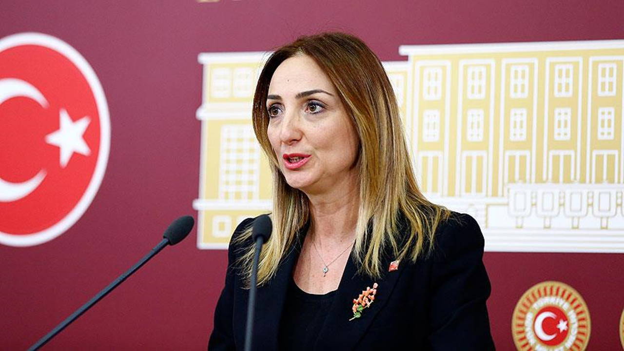 CHP’li Aylin Nazlıaka ‘İBB kreşinde şiddet’ iddialarına ilişkin konuştu: ‘Olay öğretmenin fark etmesiyle ortaya çıktı, ilgili personel görevden uzaklaştırıldı’