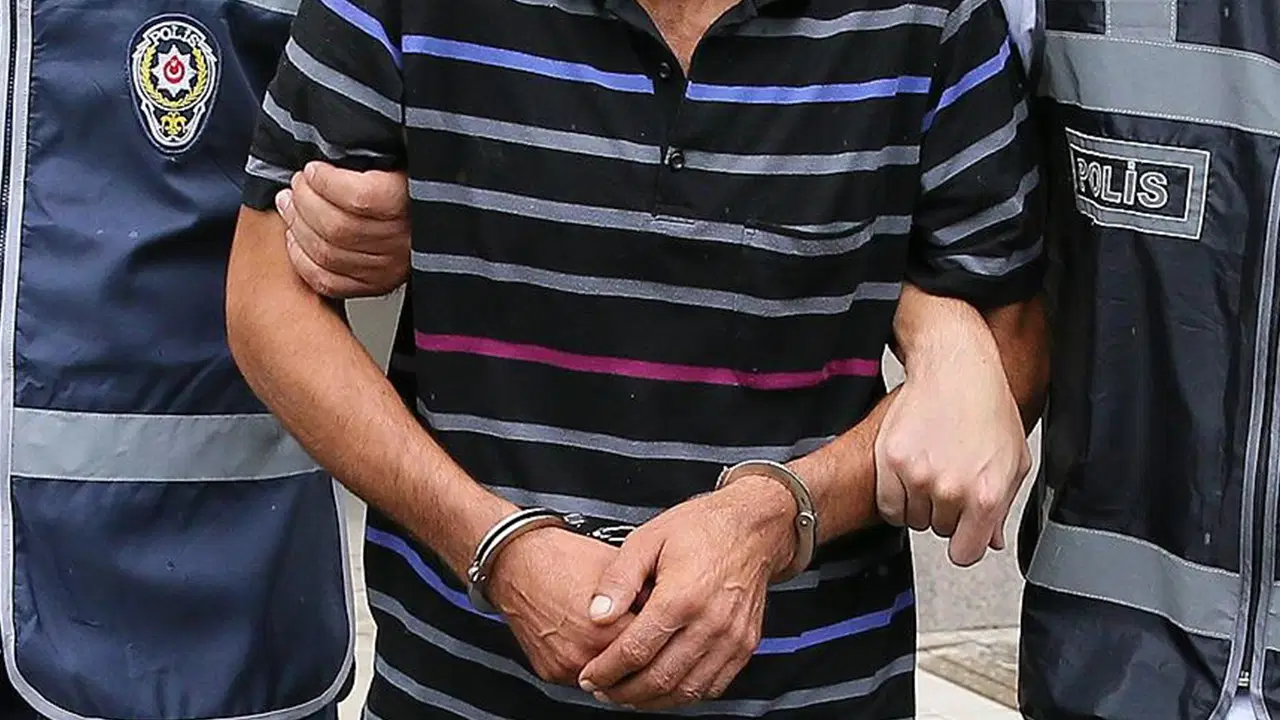 1.3 milyar TL'lik işlem hacmi! 'Yatırım danışmanlığı' yalanıyla dolandırıcılık: 12 tutuklama