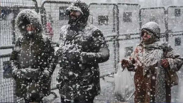 Meteoroloji'den 2 kente kuvvetli kar yağışı uyarısı