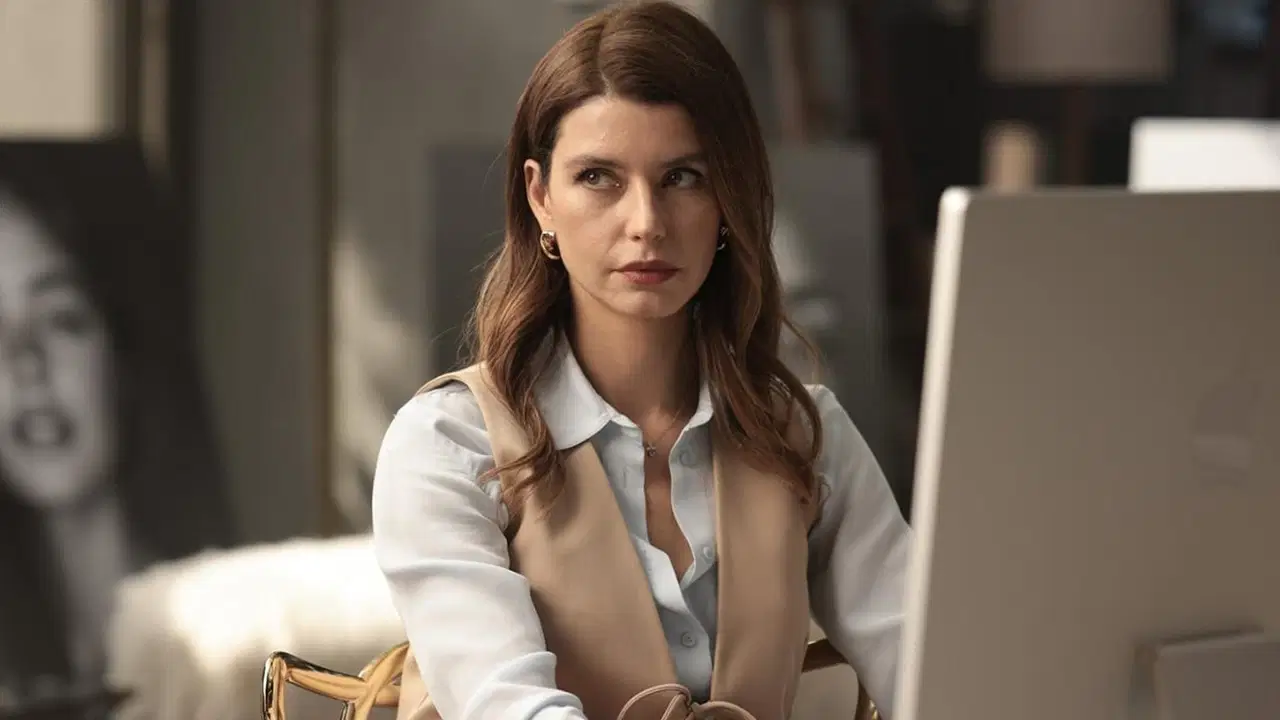 Beren Saat'in filmi vizyona girmeden kaldırıldı