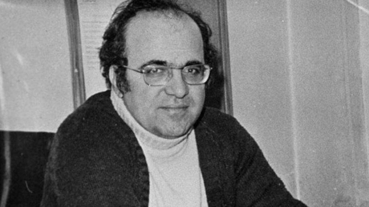 'Cumhuriyet'in sönmeyen ışığı 83 yaşında: İyi ki doğdun Uğur Mumcu!
