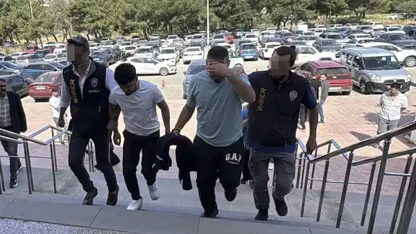 Muğla’da çocuk istismarı içeriklerine operasyon: 2 tutuklama