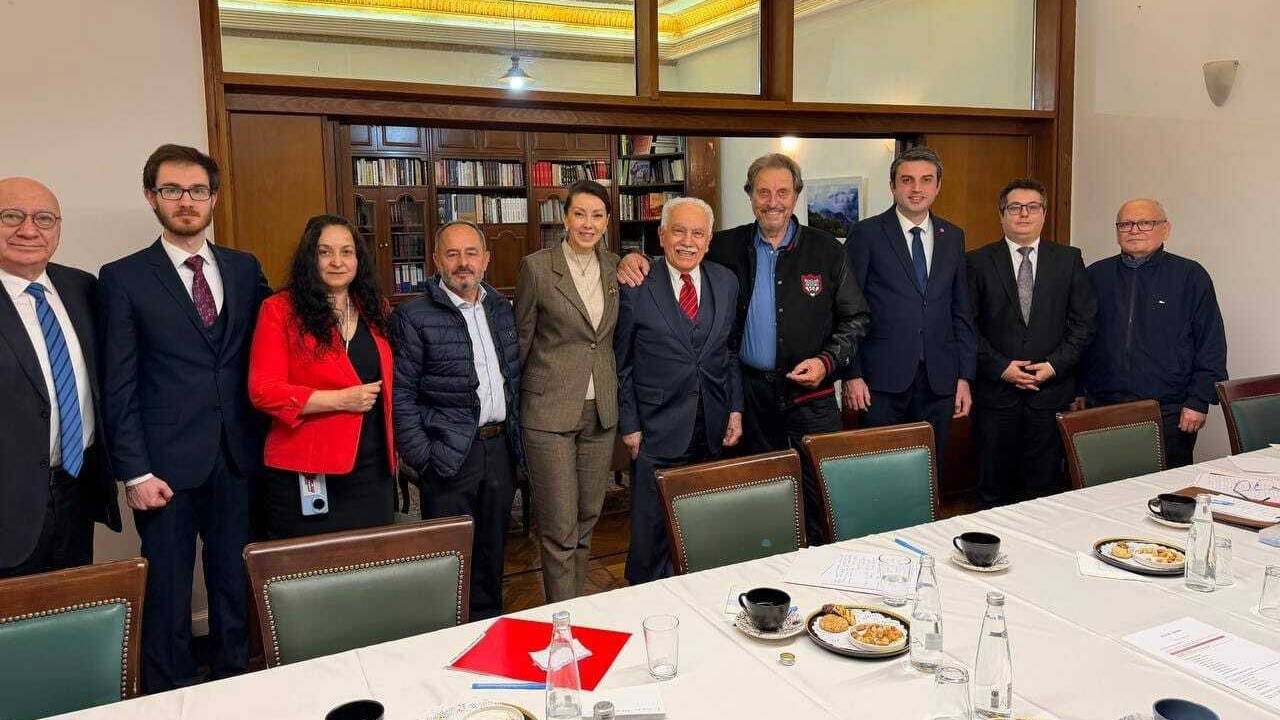 Doğu Perinçek, Musk’ın babası ve danışmanı ile görüştü