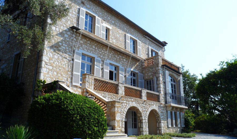Fransa’da Renoir Müzesi soyuldu: 9 milyon euroluk eserler çalındı