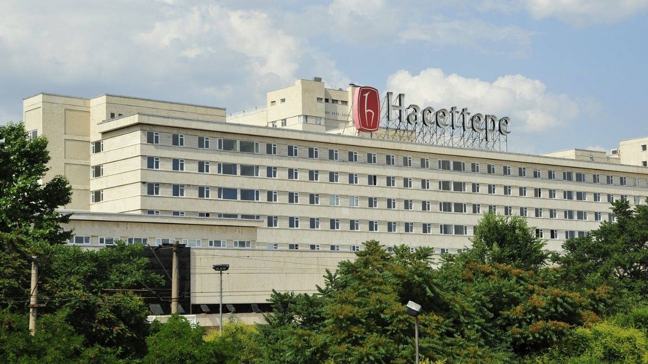 Hacettepe Hastanesi’nde ameliyatlar personel eksikliği nedeniyle gecikiyor